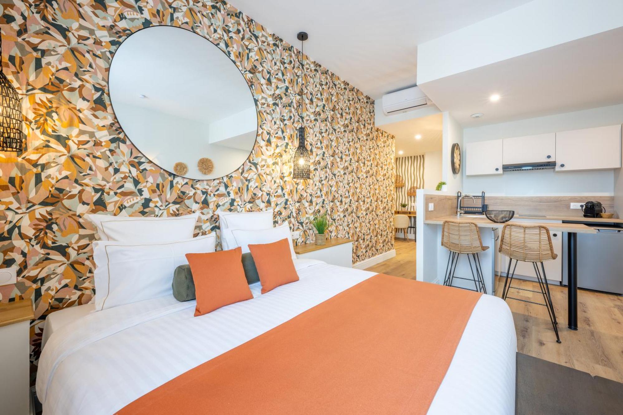 67 Victor Hugo Apartment Cognac Bagian luar foto