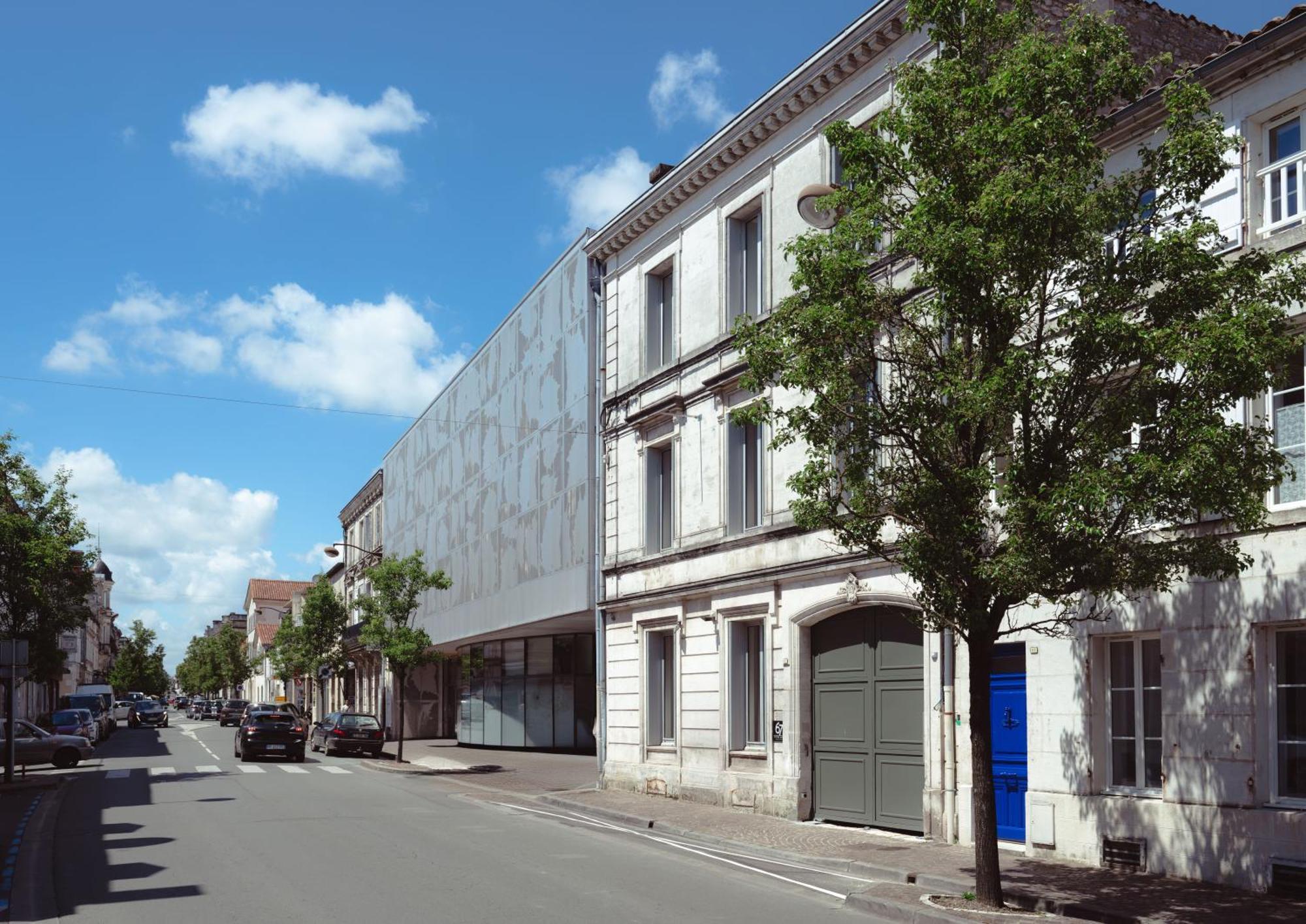 67 Victor Hugo Apartment Cognac Bagian luar foto